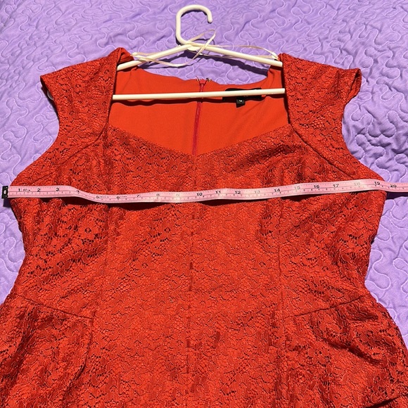 Laura Petites dress - Picture 6 of 9